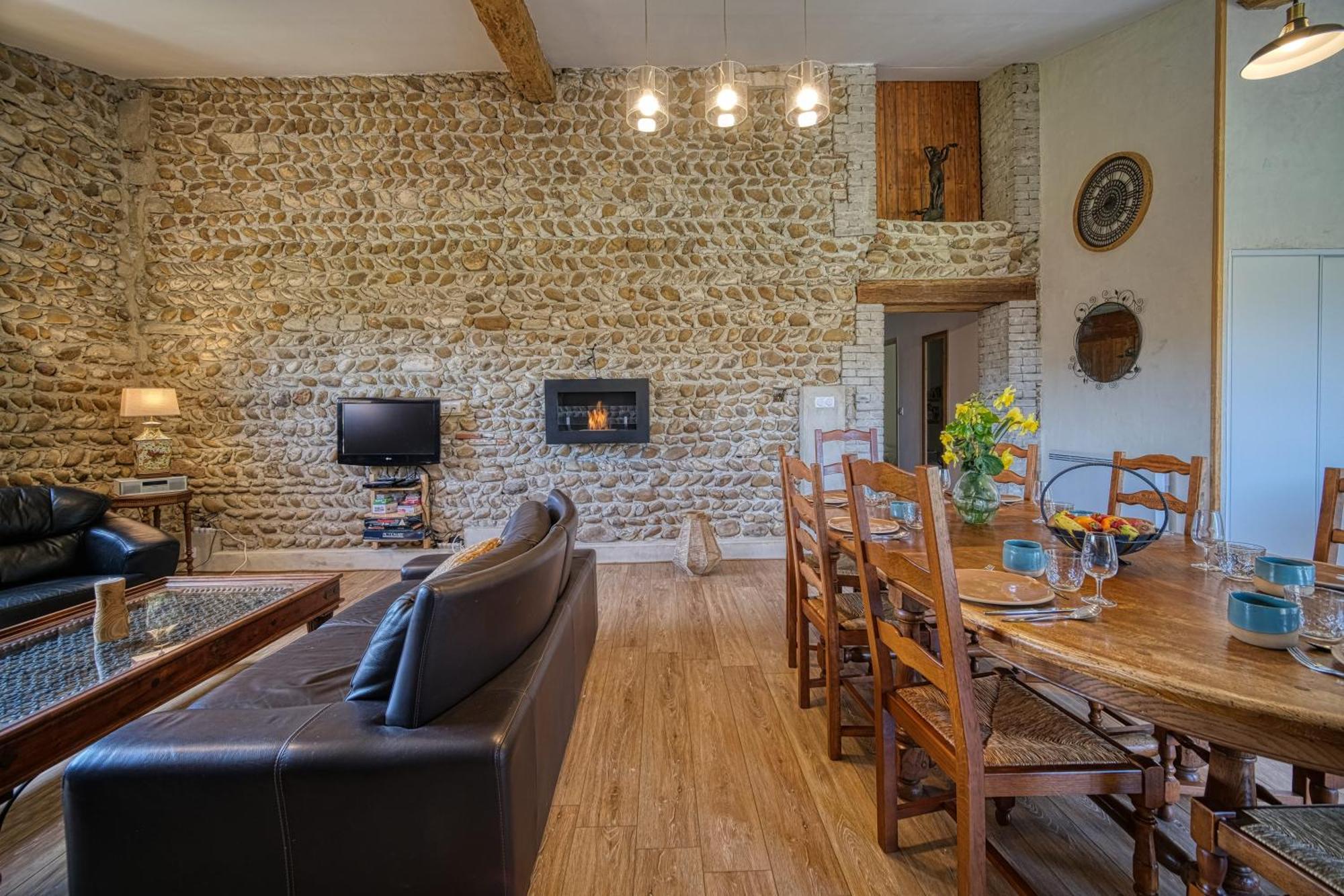 Maison Michonieres - Gite 3 Etoiles - 8 Personnes Miribel  エクステリア 写真