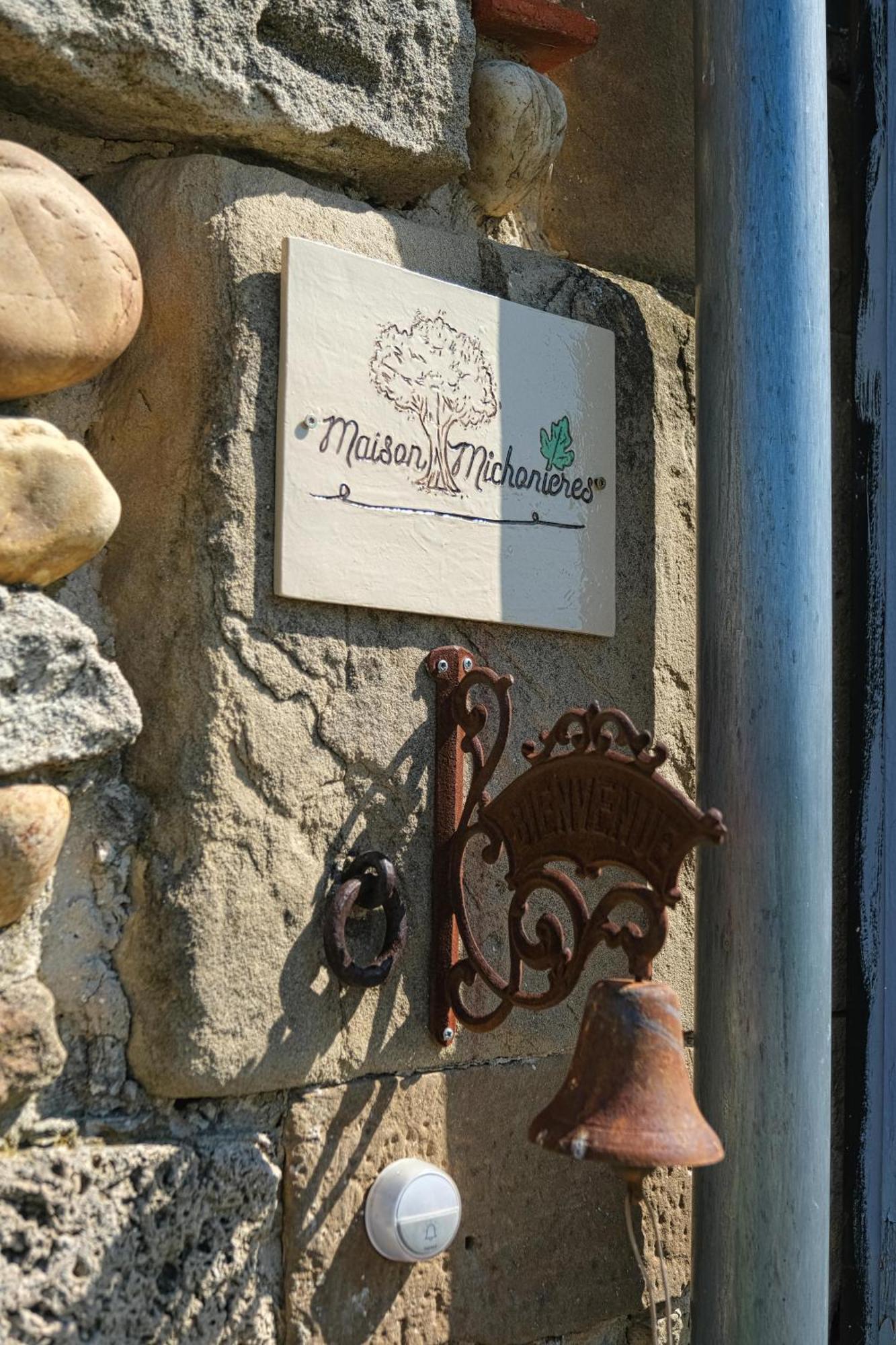 Maison Michonieres - Gite 3 Etoiles - 8 Personnes Miribel  エクステリア 写真