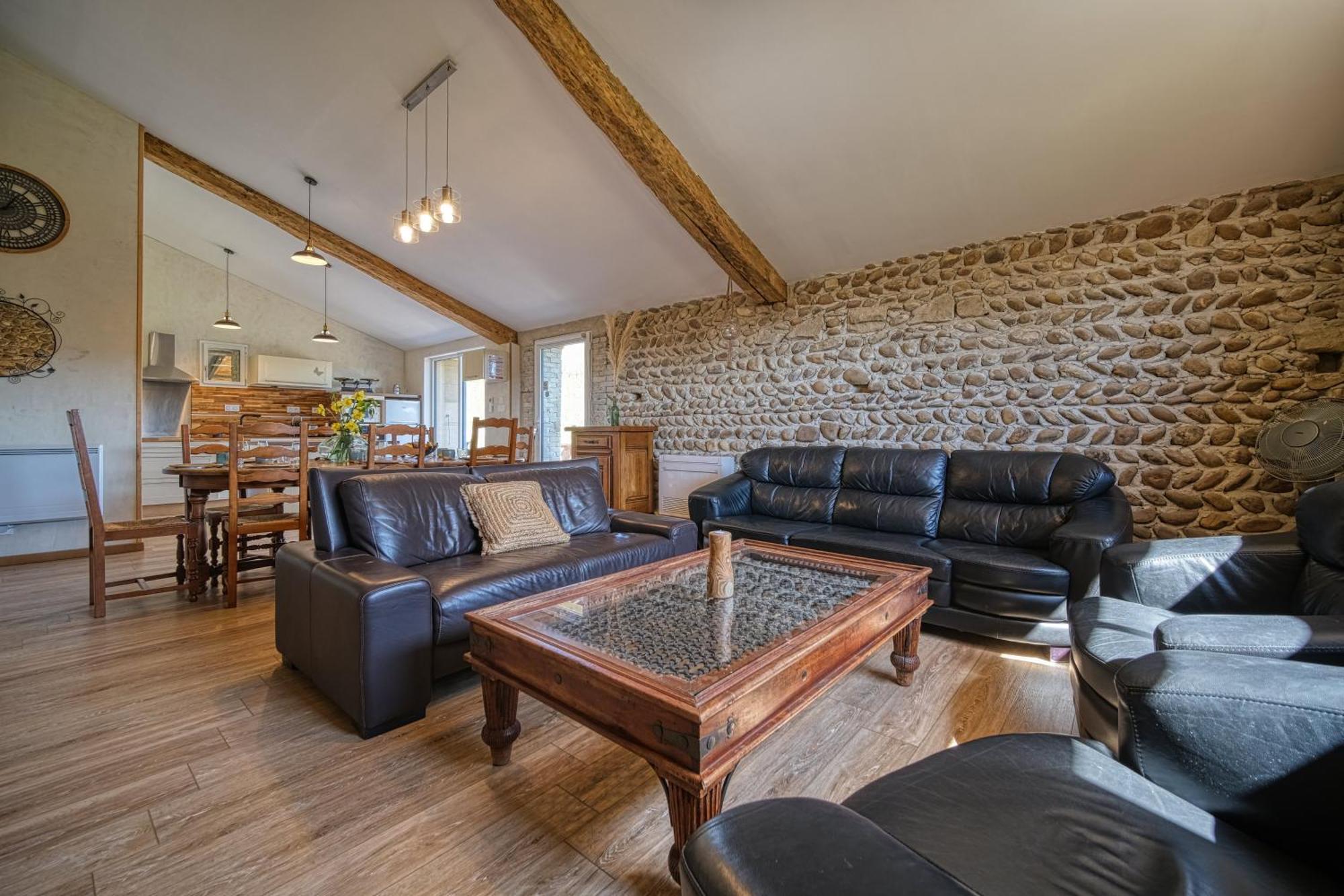 Maison Michonieres - Gite 3 Etoiles - 8 Personnes Miribel  エクステリア 写真