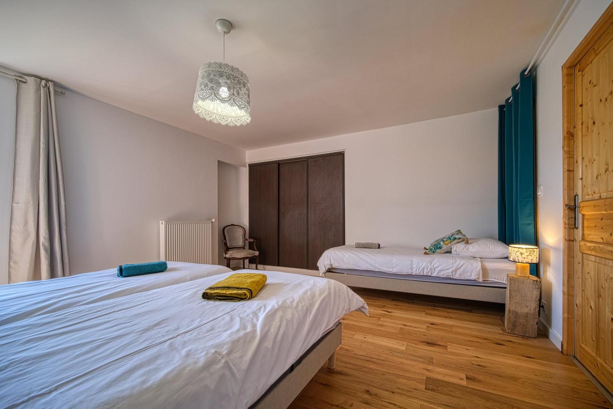 Maison Michonieres - Gite 3 Etoiles - 8 Personnes Miribel  エクステリア 写真